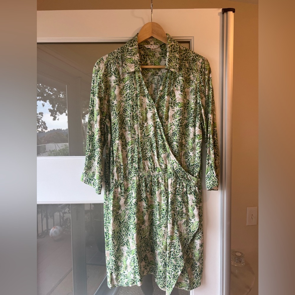 Green tropical long sleeve dress